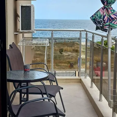 Sea Breeze. דירה *